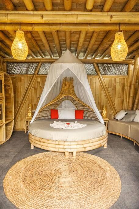 Eco Bamboo Island Bali - Bamboo House #4 Villa Selat ภายนอก รูปภาพ