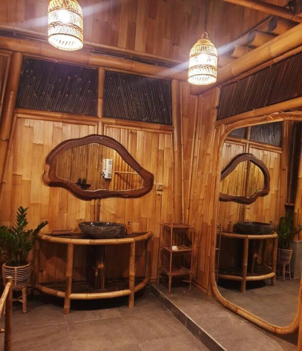 Eco Bamboo Island Bali - Bamboo House #4 Villa Selat ภายนอก รูปภาพ