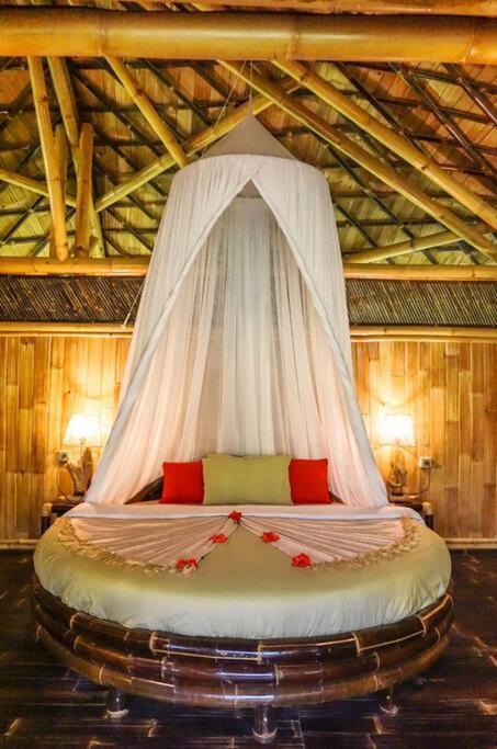 Eco Bamboo Island Bali - Bamboo House #4 Villa Selat ภายนอก รูปภาพ